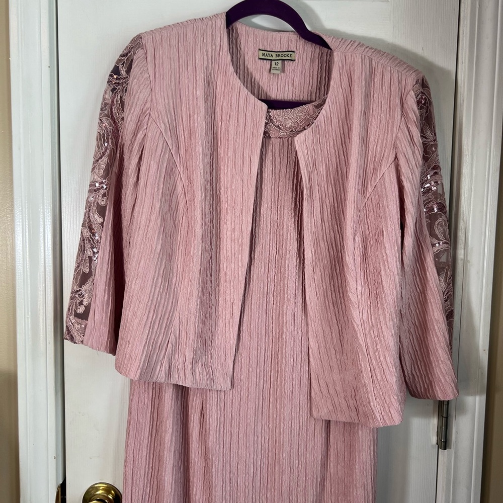 Maya Brooke Pink Textured Dress With Matching Jacket. Size 12